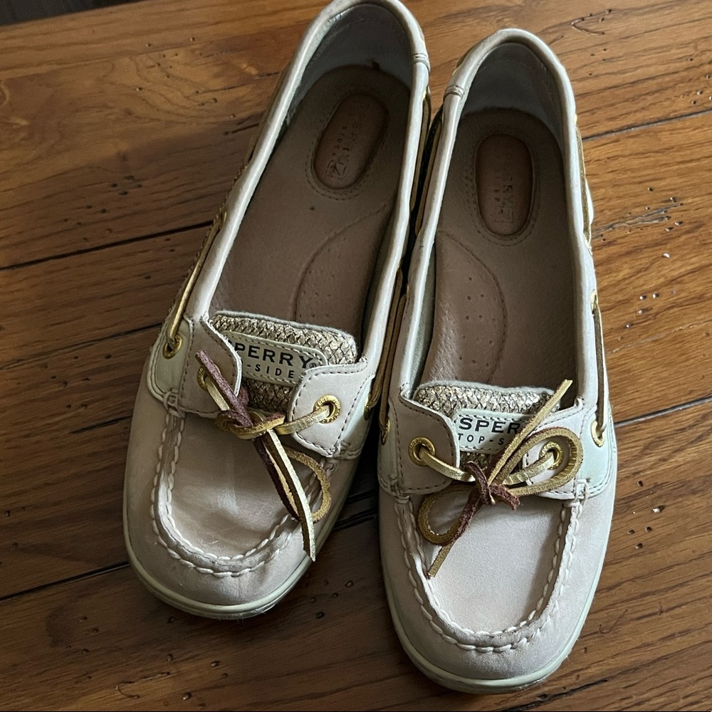 Sperry gold accent shoes